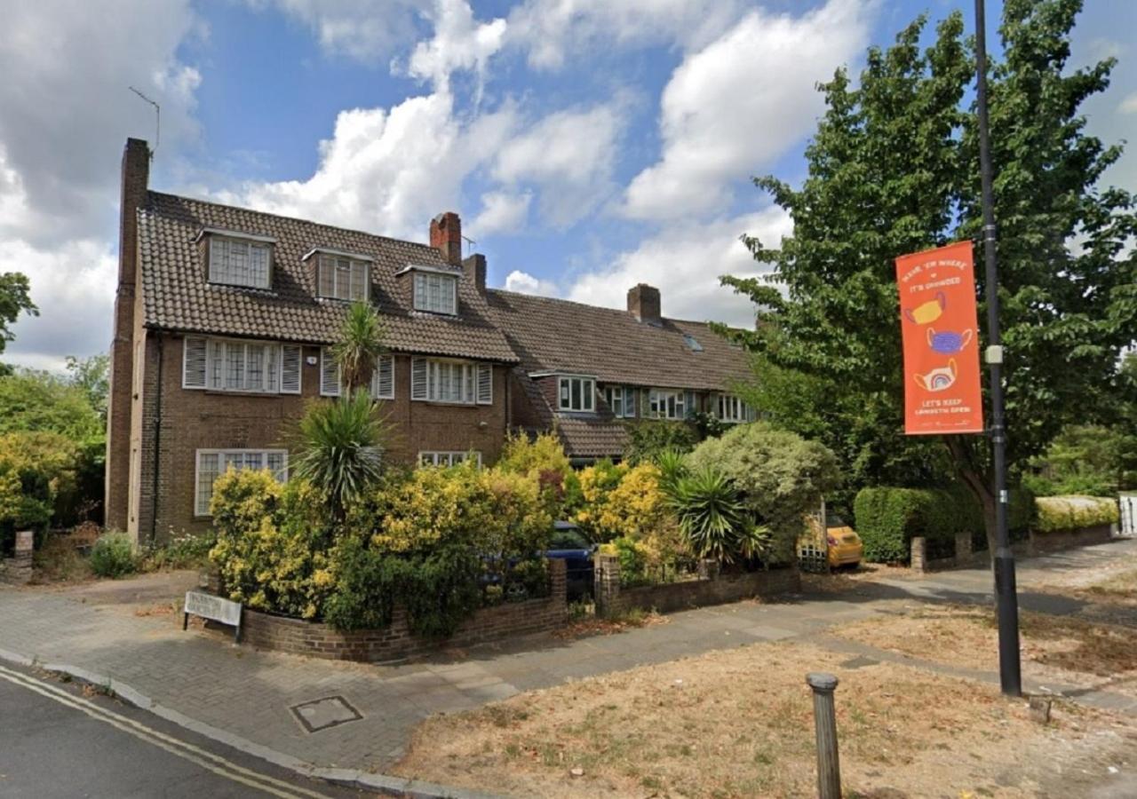 Wandsworth, South London Deluxe King Room 1 Екстер'єр фото
