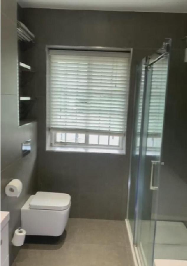Wandsworth, South London Deluxe King Room 1 Екстер'єр фото