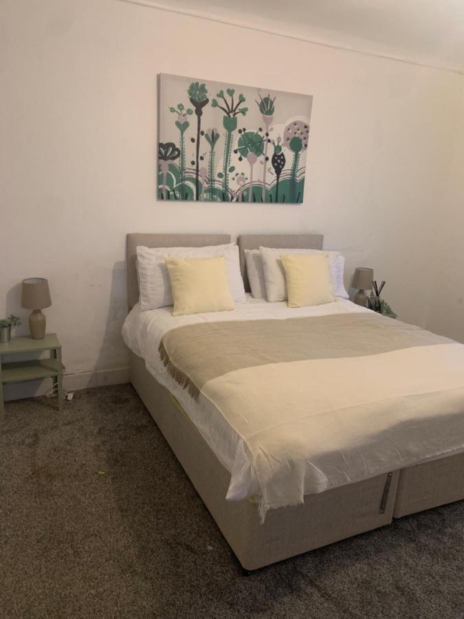 Wandsworth, South London Deluxe King Room 1 Екстер'єр фото